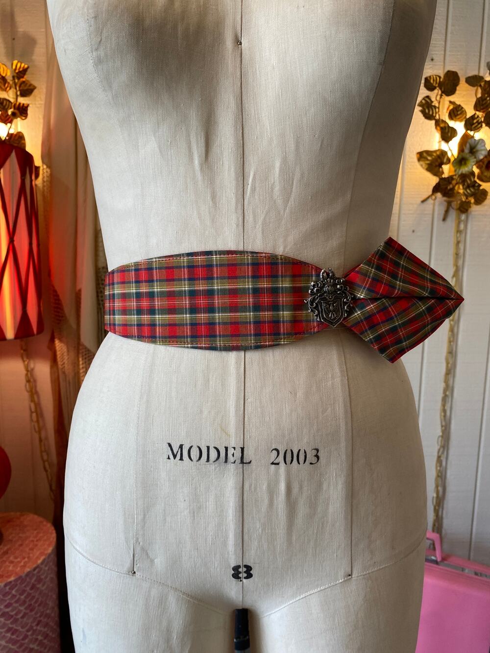 vintage 1980s red plaid cinch belt, unique tartan 80s accessories, avant garde